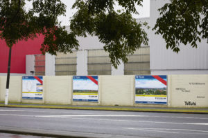 Matt Ritani, The Block, 2020 (installation view, Reeves Road). Inkjet billboard prints. Commissioned by Te Tuhi, Tāmaki Makaurau Auckland. Photo by Sam Hartnett