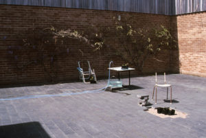 Paul Cullen, Recent Discoveries, 1994 (installation view). Photo by Paul Cullen. Courtesy of the Paul Cullen Archive.