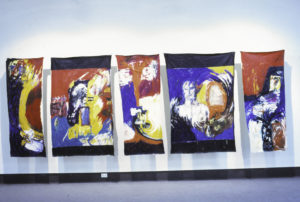 Glenda Visiloni, Ke liliu hake (ke motu) poke nonofo, 1992 (installation view). Mixed media on unstretched canvas, five panels.