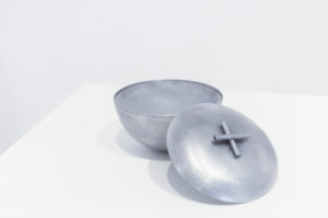 Areta Wilkinson, Lidded Bowl, 1993, Ullman glass, aluminium, silver