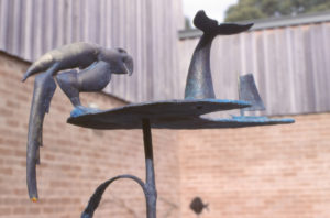 Paul Dibble, Pacific Balance (After Brancusi), 1989 (detail). Bronze, galvanized steel and totara.