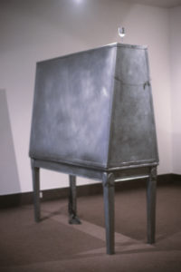 Greer Twiss: A Case of Representation, 1998 (installation view).