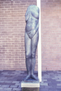 Terry Stringer, The Artist & the model, 1998 (installation view). Bronze.