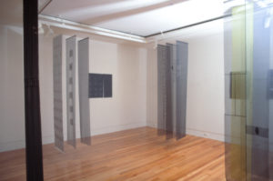 Jenny Bain, Connecting a Common Thread, 2002 (installation view).
