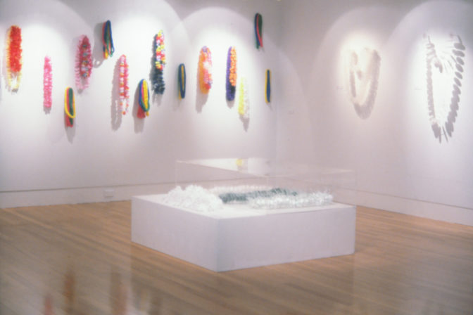 O’Lei, 2001 (installation view).