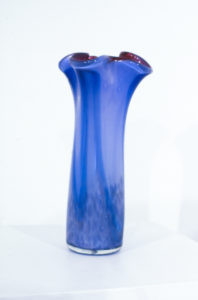 Peter Viesnik, Blue Scalloped edge Vase, 1990. Hot blown glass. 320mm x 150mm.