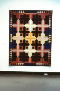Gwen Wanigasekera, Traditional Log Cabin, 1990 (installation view). Silk, satin, cotton. 1600mm x 2000mm.
