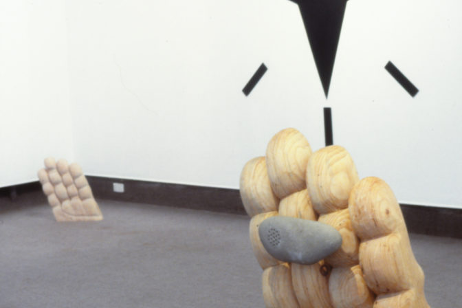 Warren Viscoe, Satellite Skies Don’t Tell Lies, 1995 (installation view).