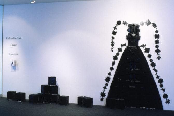 Andrea Gardner: Prime, 2004 (installation view).