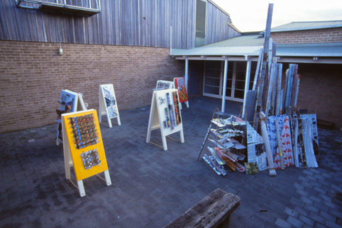 Jeff Thomson: JGTS Roofing Co., 2003 (installation view).
